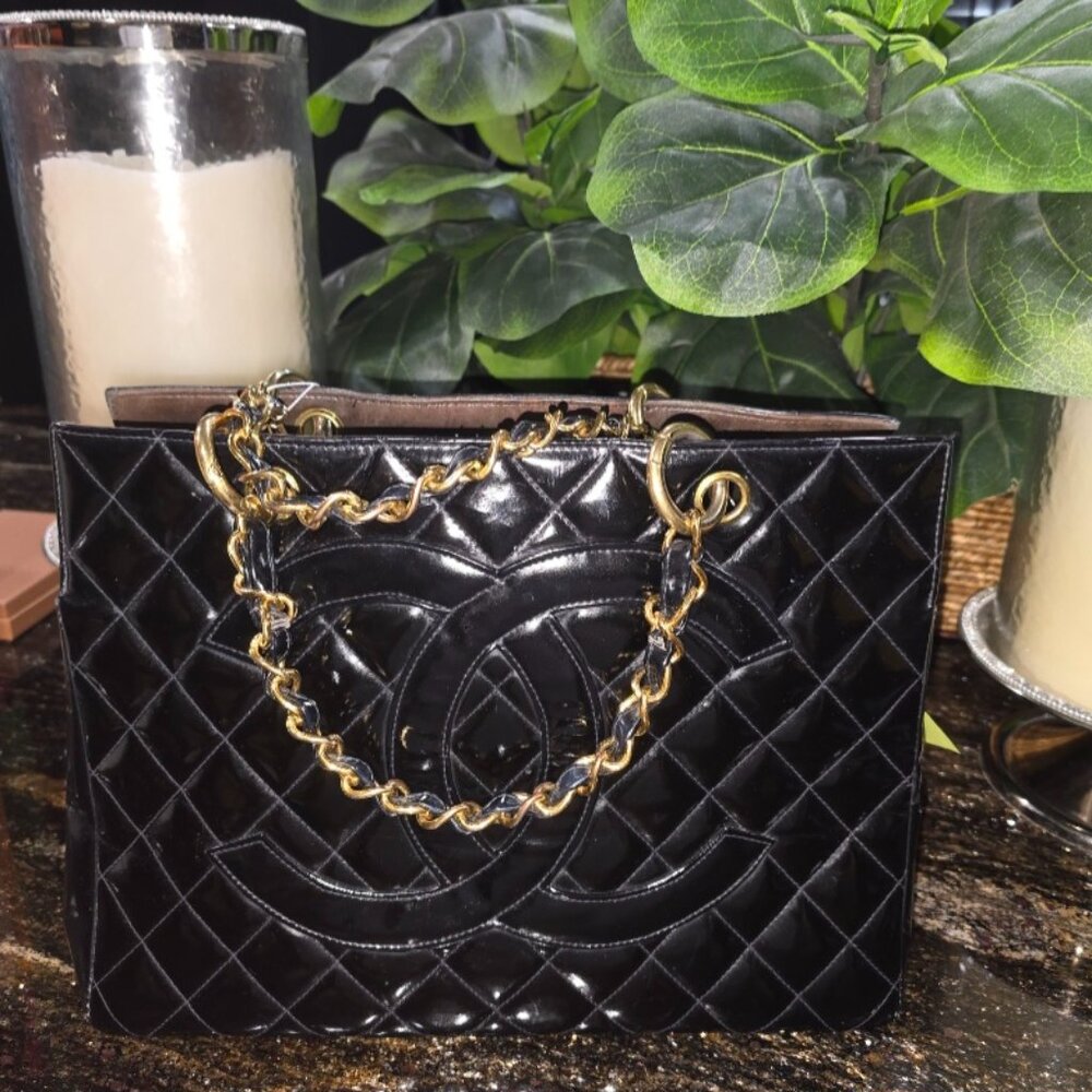 EUC Chanel Grand Shopper Tote - Patent Leather